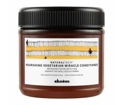 Davines Natural Tech: Питательный кондиционер "Вегетарианское чудо" (Nourishing Vegetarian Miracle Conditioner), 250 мл